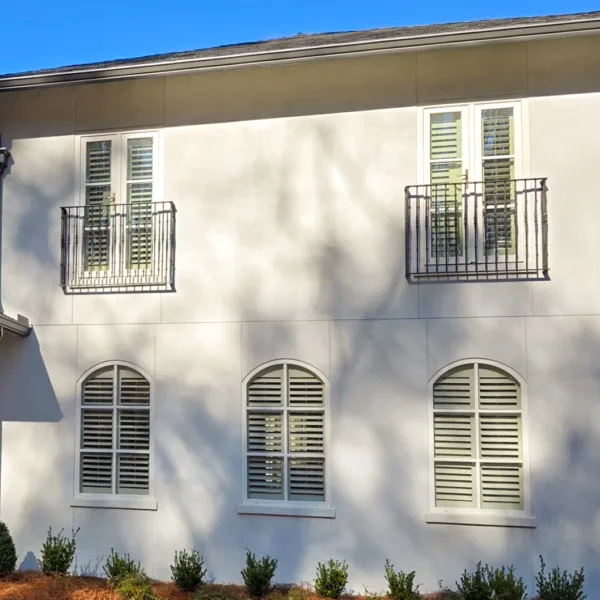 Popular Shutter Trends in the South: From Coastal to Country