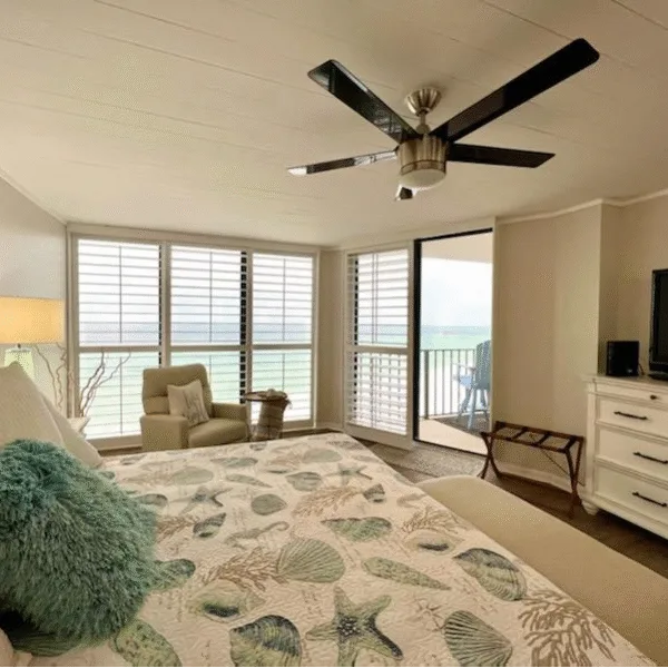 Best Shutters for Roswell Interiors